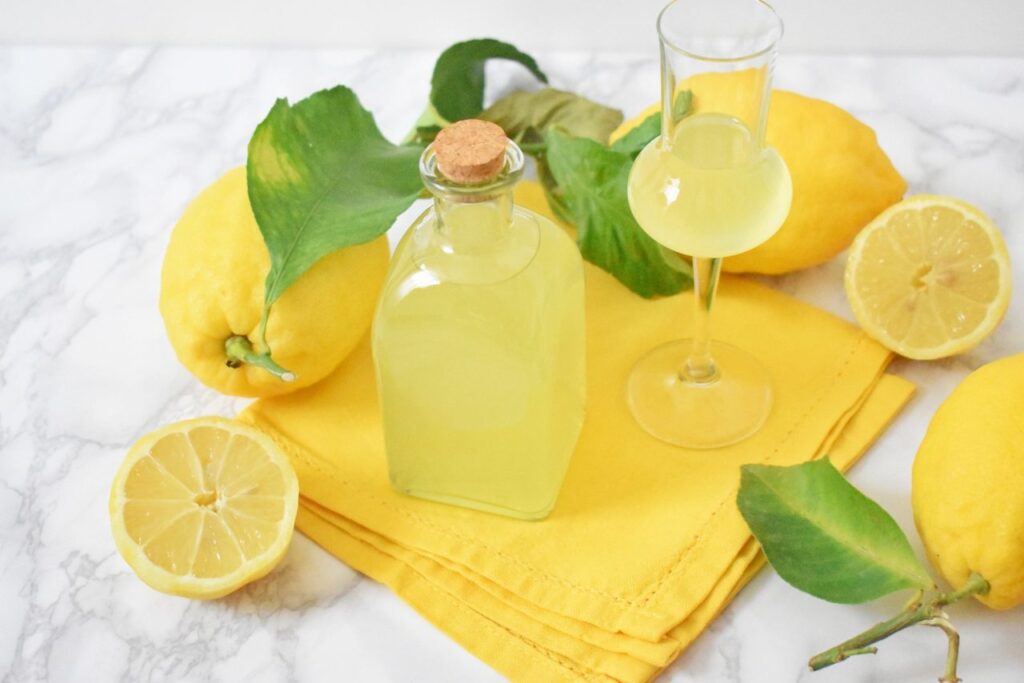 Przepis na domowy likier limoncello