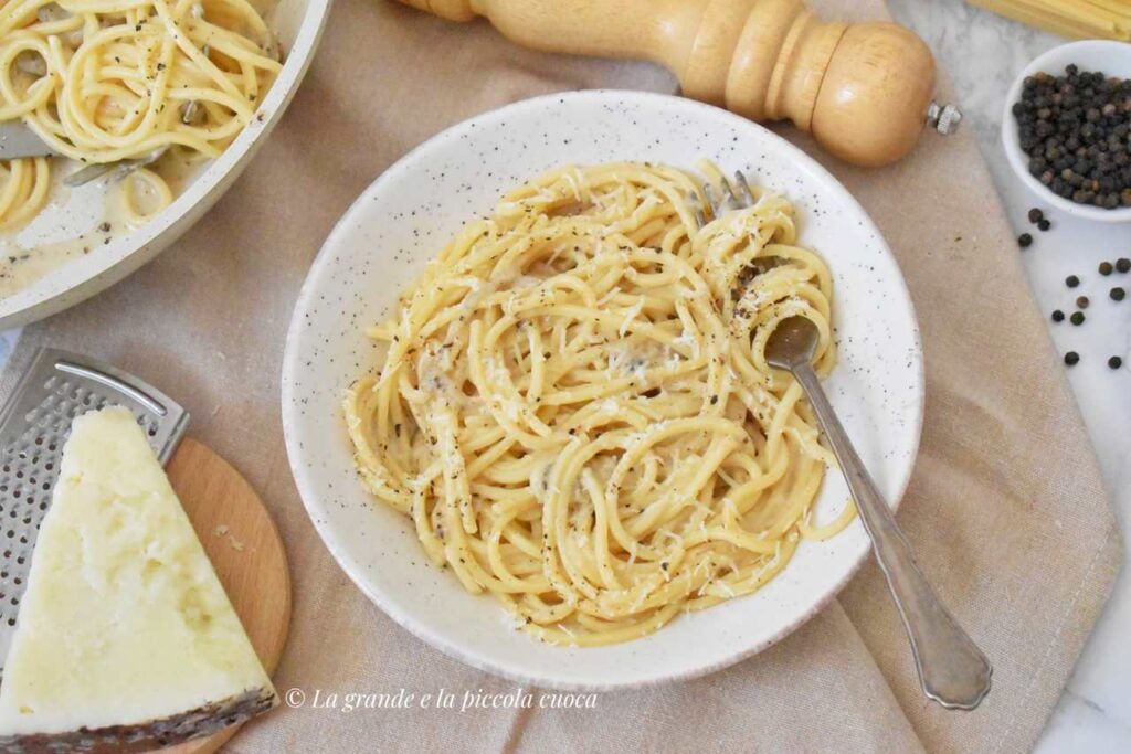 Cacio e pepe spaghetti przepis