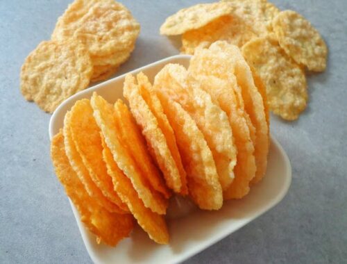 Parmezanowe chipsy
