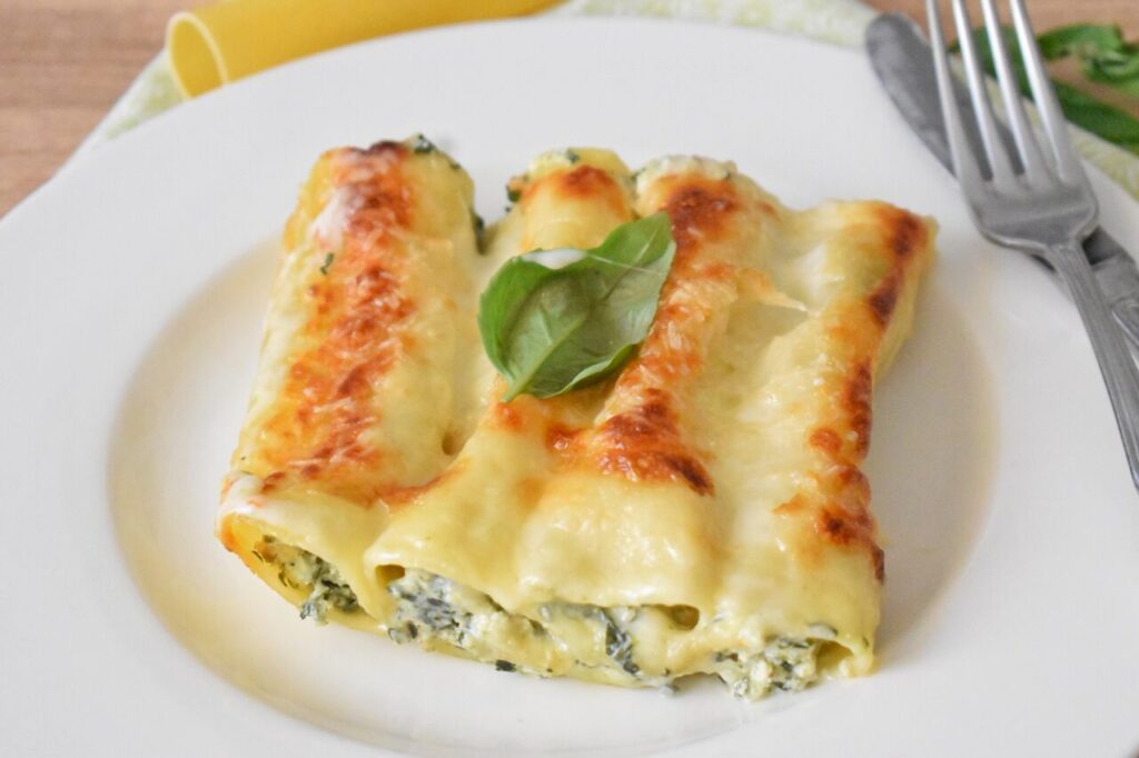 Przepis na cannelloni bez miesa ze szpinakiem