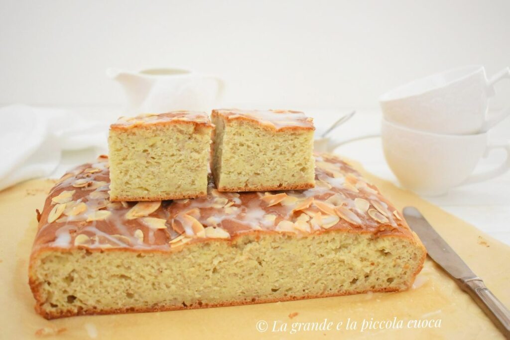 Przepis na drożdżowy chlebek bananowy