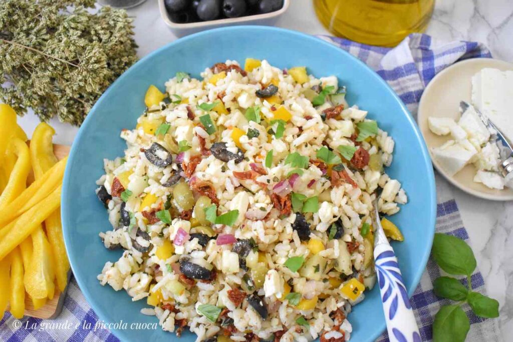 Przepis na grecka salatke ryzowa