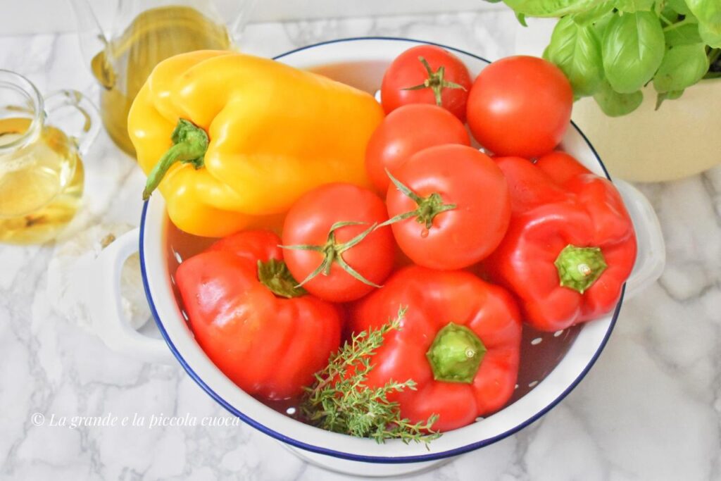 Papryka i pomidory sos