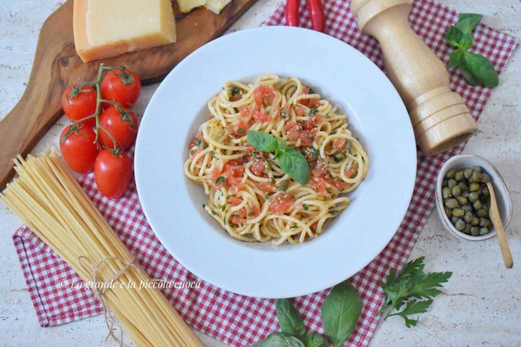 Spaghetti z pomidorami