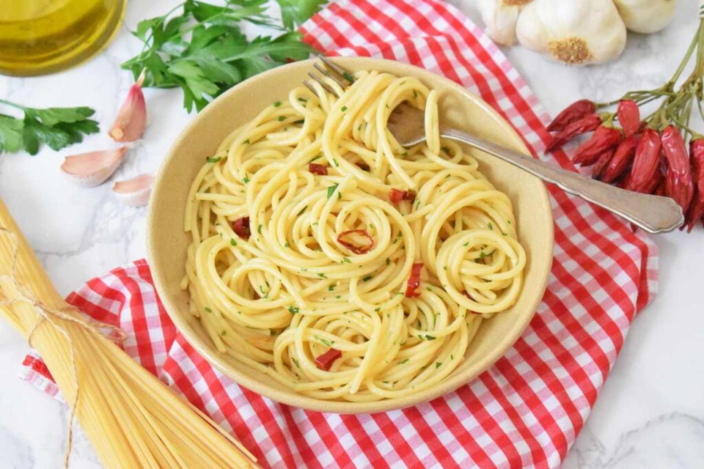 Przepis na spaghetti aglio olio