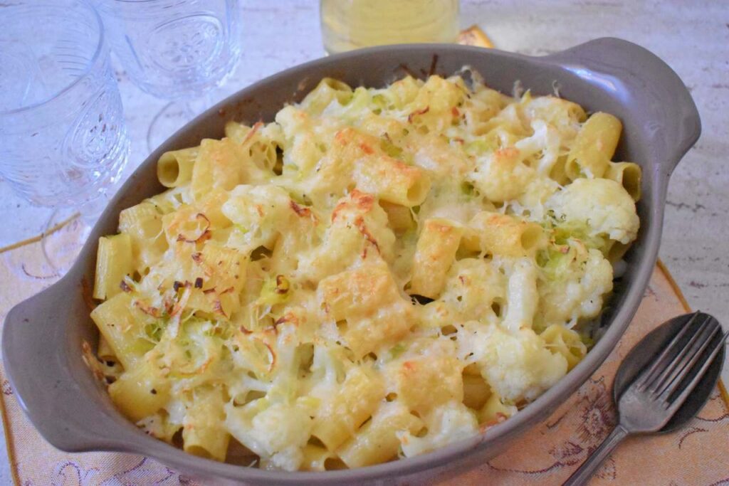 Przepis na zapiekanke makaronowa z kalafiorem