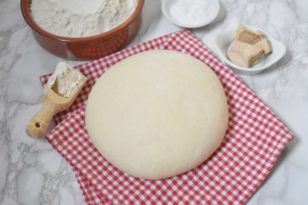 Przepis na wloskie ciasto na pizze