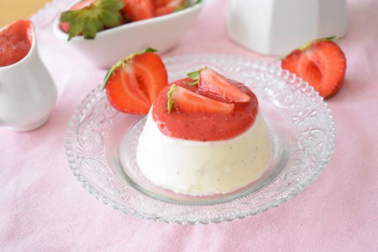 Przepis na deser panna cotta