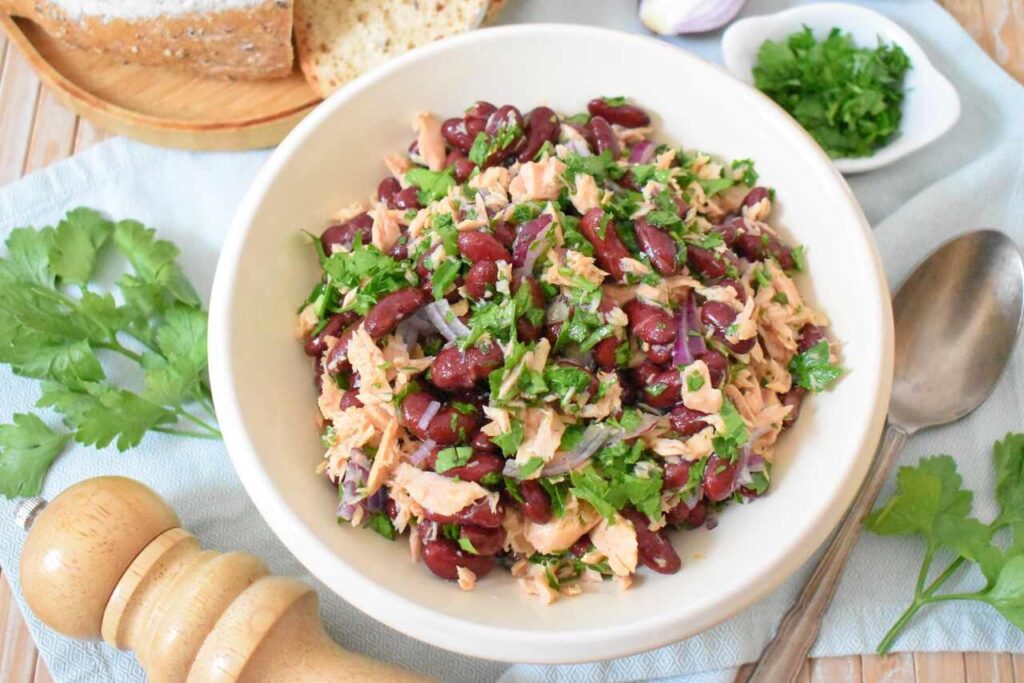 Przepis na fit salatke z fasola