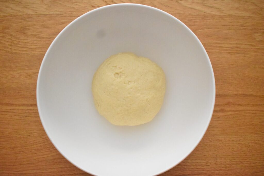 Przepis na proste ciasto drozdzowe