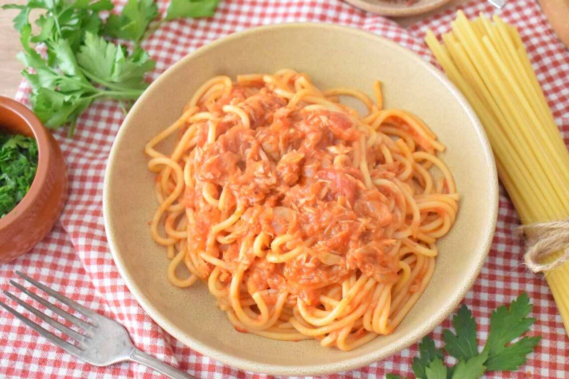 Przepis na tradycyjne spaghetti bolognese