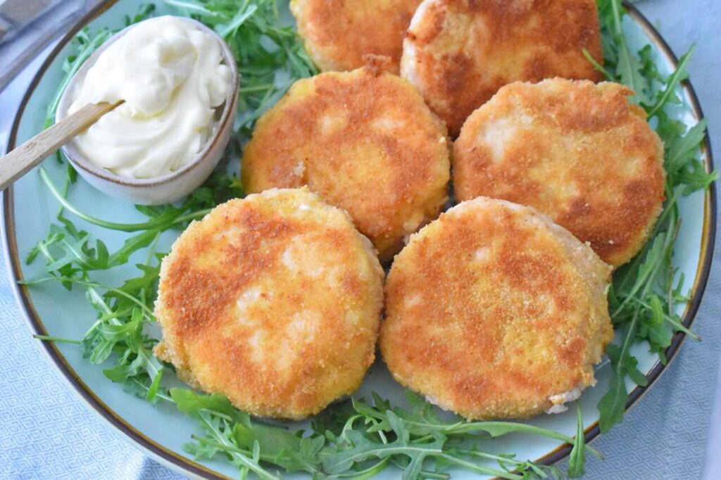 Domowe burgery z lososia