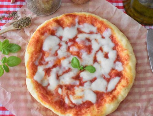 Przepis na szybka pizze z patelni