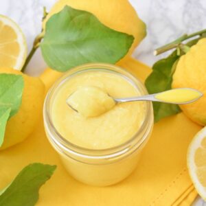 Domowy przepis na cytrynowy lemon curd