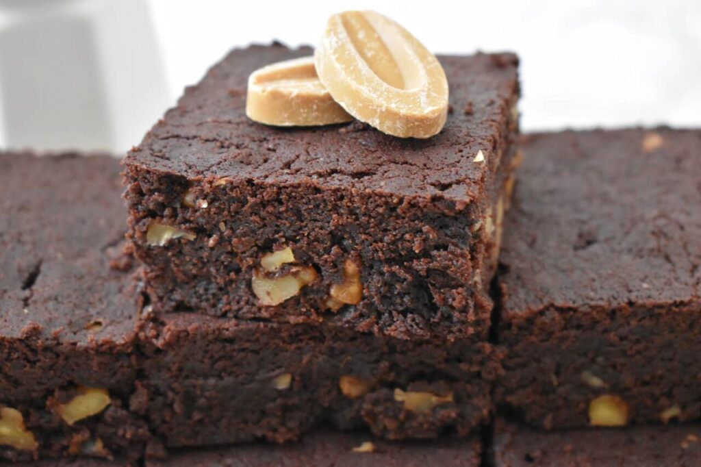 Idealnie czekoladowe wilgotne brownie