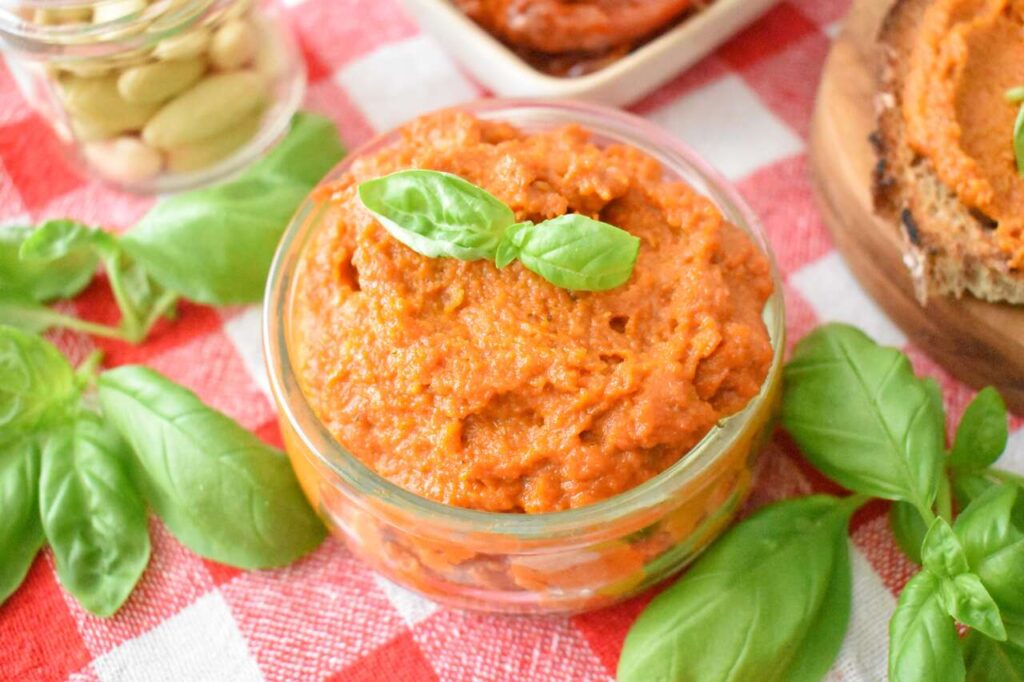 Przepis na pesto z suszonymi pomidorami