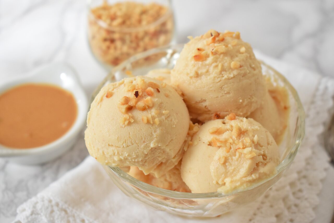 Przepis na domowe lody orzechowe
