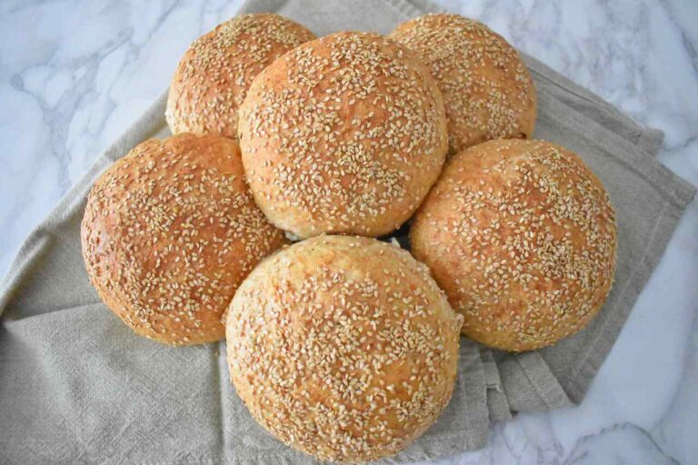 Przepis na razowe buleczki domowe do burgerow