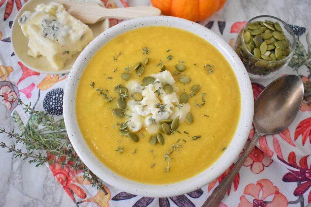 Przepis na zkupe dyniowa z gorgonzola