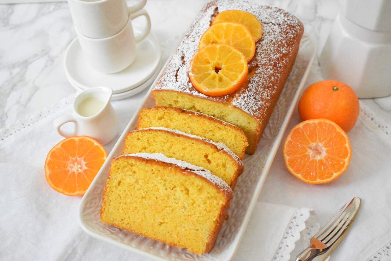 Przepis na wilgotne ciasto mandarynkowe