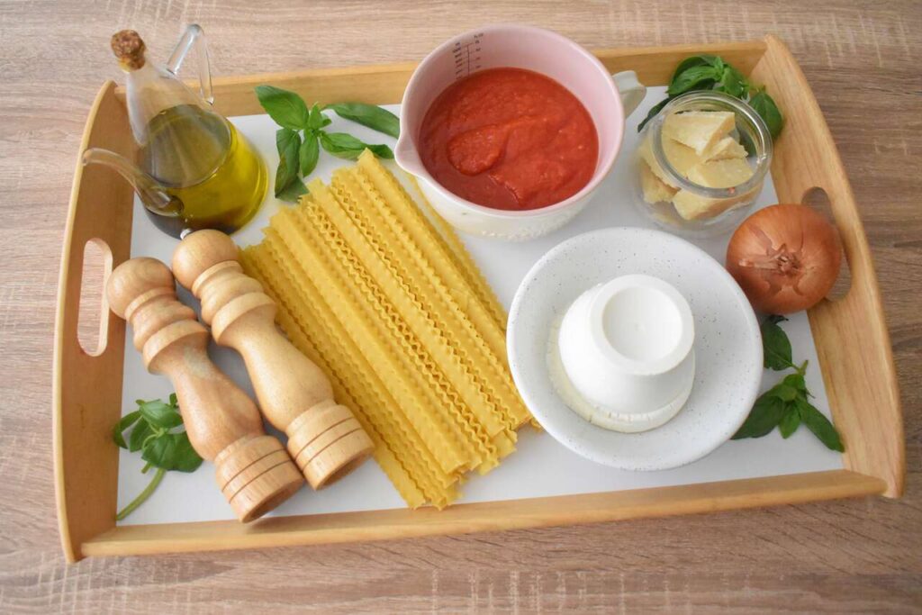 Jak przygotowac makaron z sosem pomidorowym