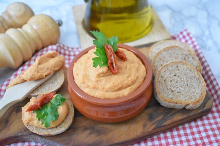 Przepis na hummus z czerwonej soczewicy