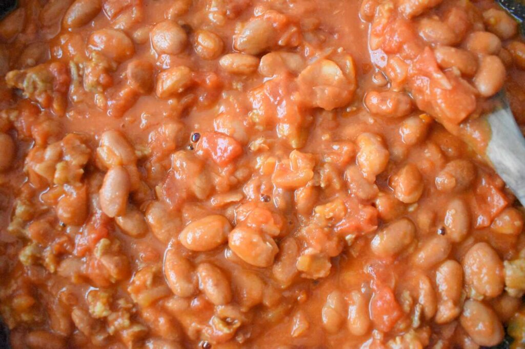 Fasola w sosie pomidorowym Trinita