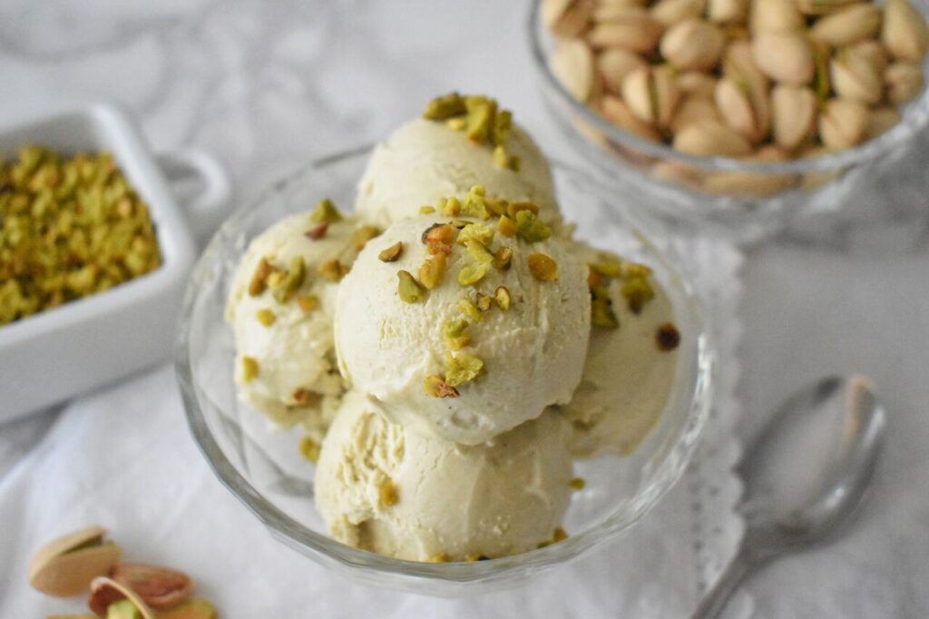Jak przygotowac lody pistacjowe
