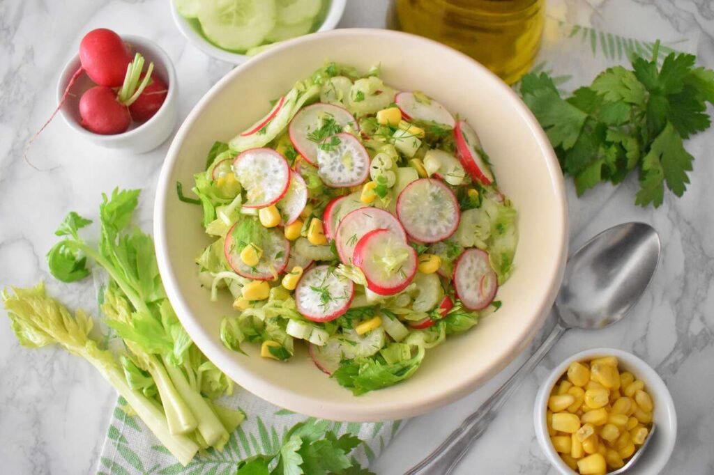 Prosta surowka z selera do obiadu