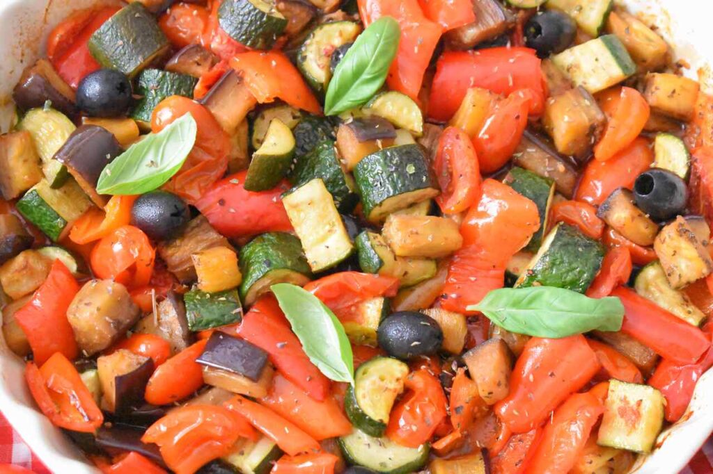 Pieczona cukinia papryka pomidory i baklazany