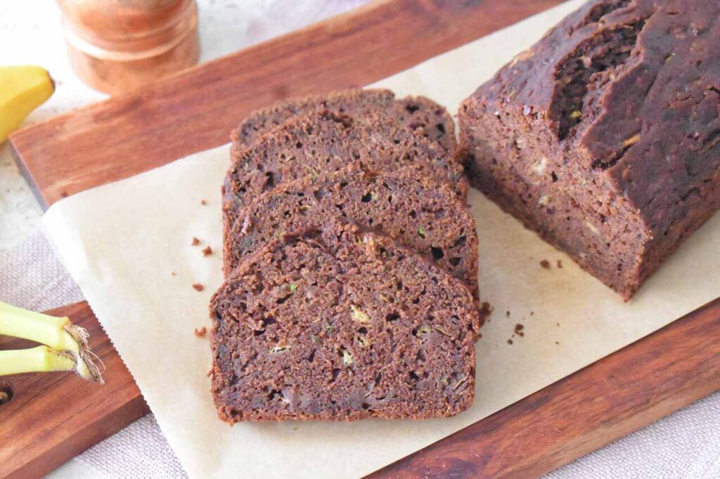 Wilgotny chlebek bananowy z cukinia