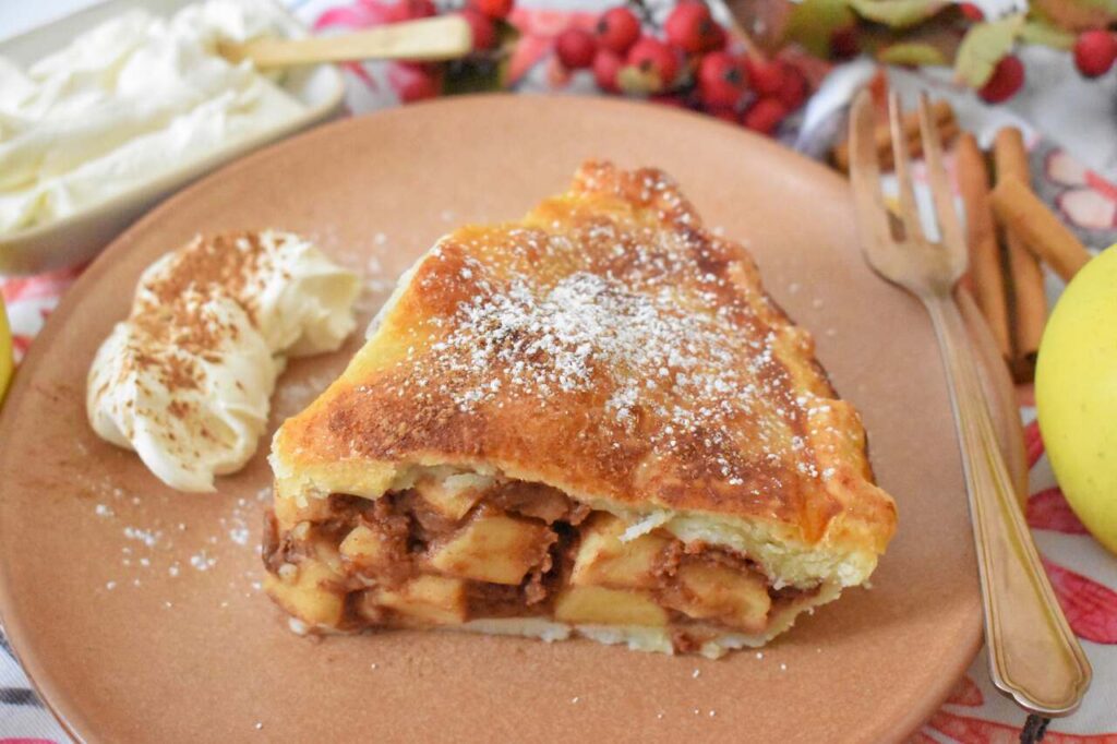 Tradycyjny przepis na amerykanska tarte z jablkami