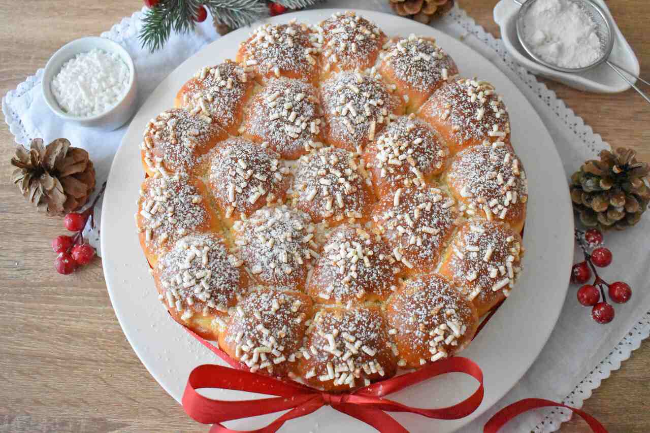 Przepis na slodkie bulki danubio