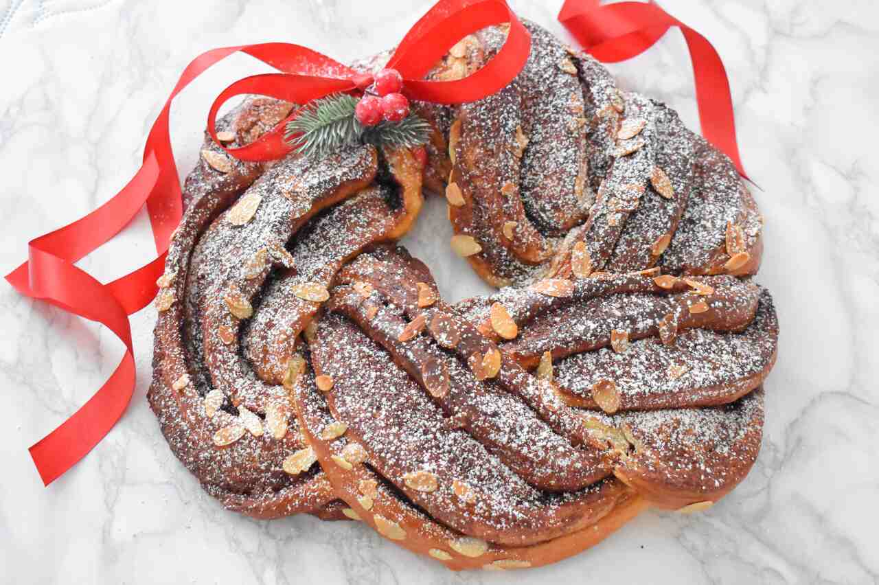 Przepis na wieniec na slodko