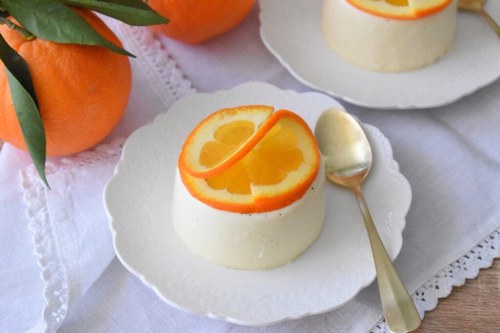 Pomaranczowy deser panna cotta