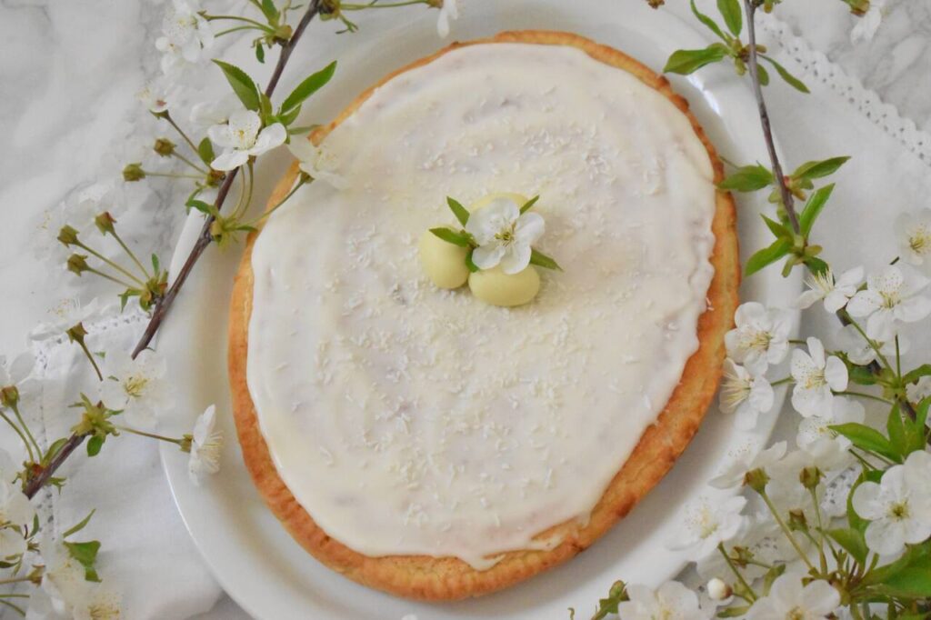 Przepis na wielkanocny mazurek kokosowy