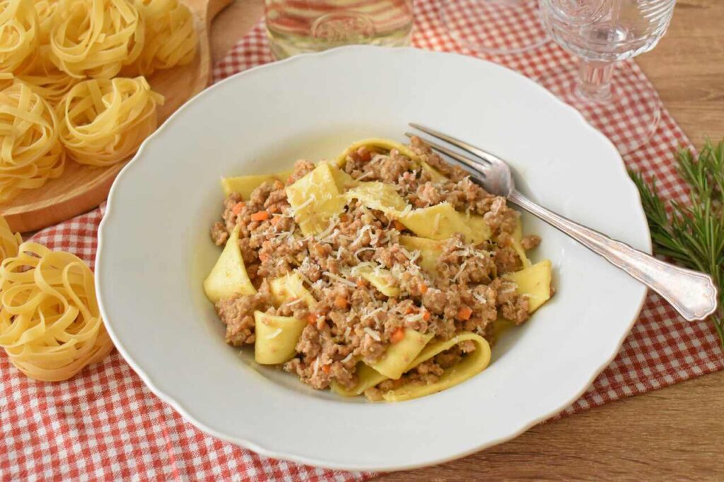 Jak przygotowac makaron z ragu