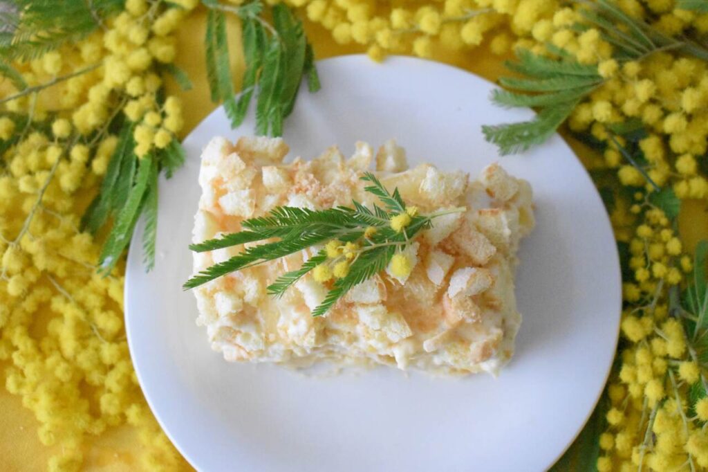 Tiramisu mimoza na dzien kobiet