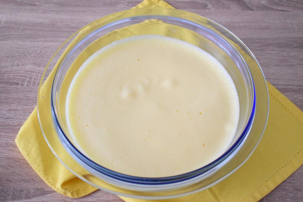 Masa jajeczna do ciasta