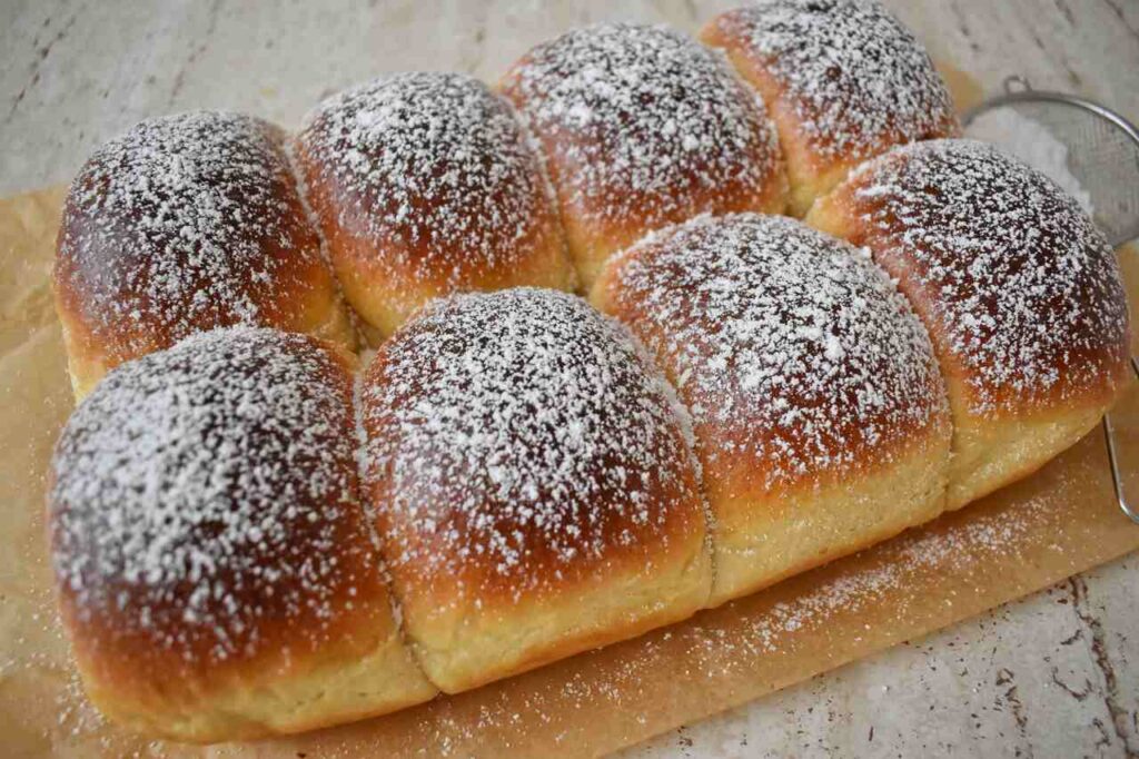 Smietankowe buleczki brioszki