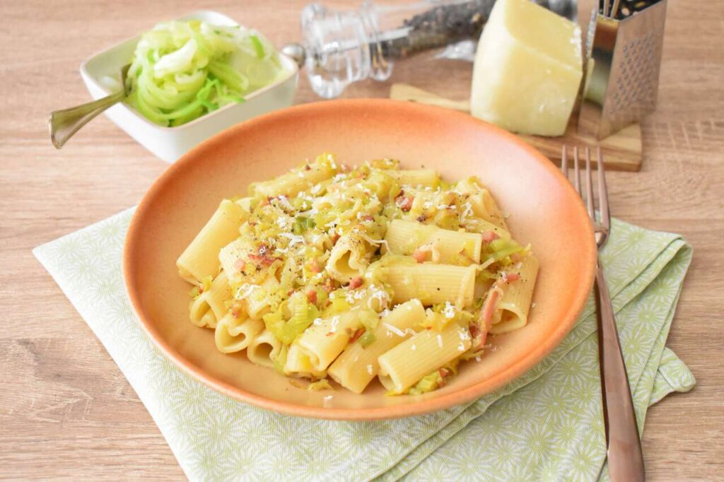 Wloski makaron z szynka speck 