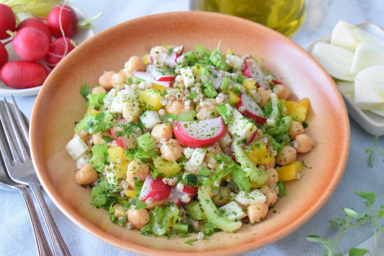 Przepis na salatke z kasza gryczana