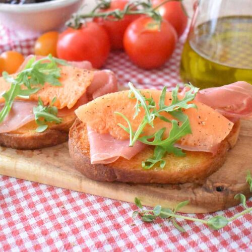 Wloska bruschetta z melonem