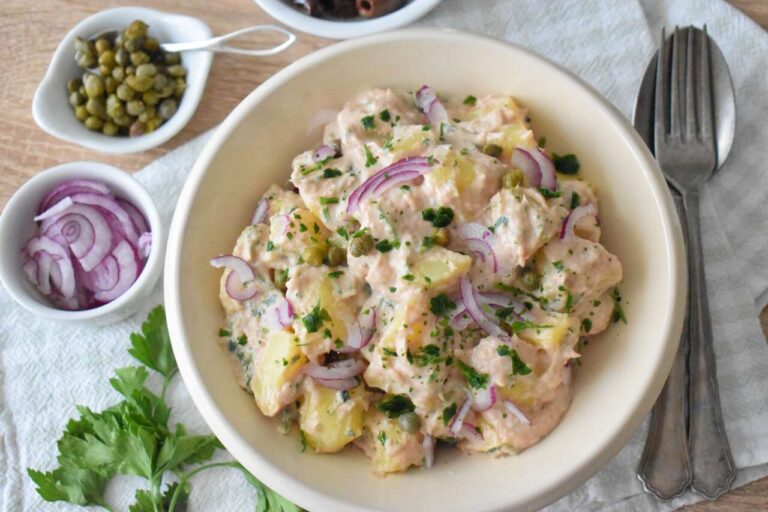 Przepis na salatke ziemniaczana z salsa tonnata