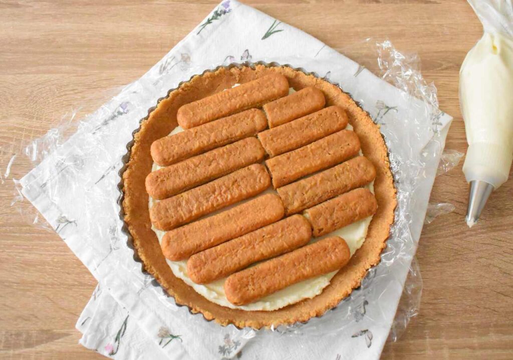 Tarta kawowa tiramisu z savoiardi
