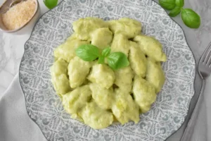 Kluski kladzione z cukinia